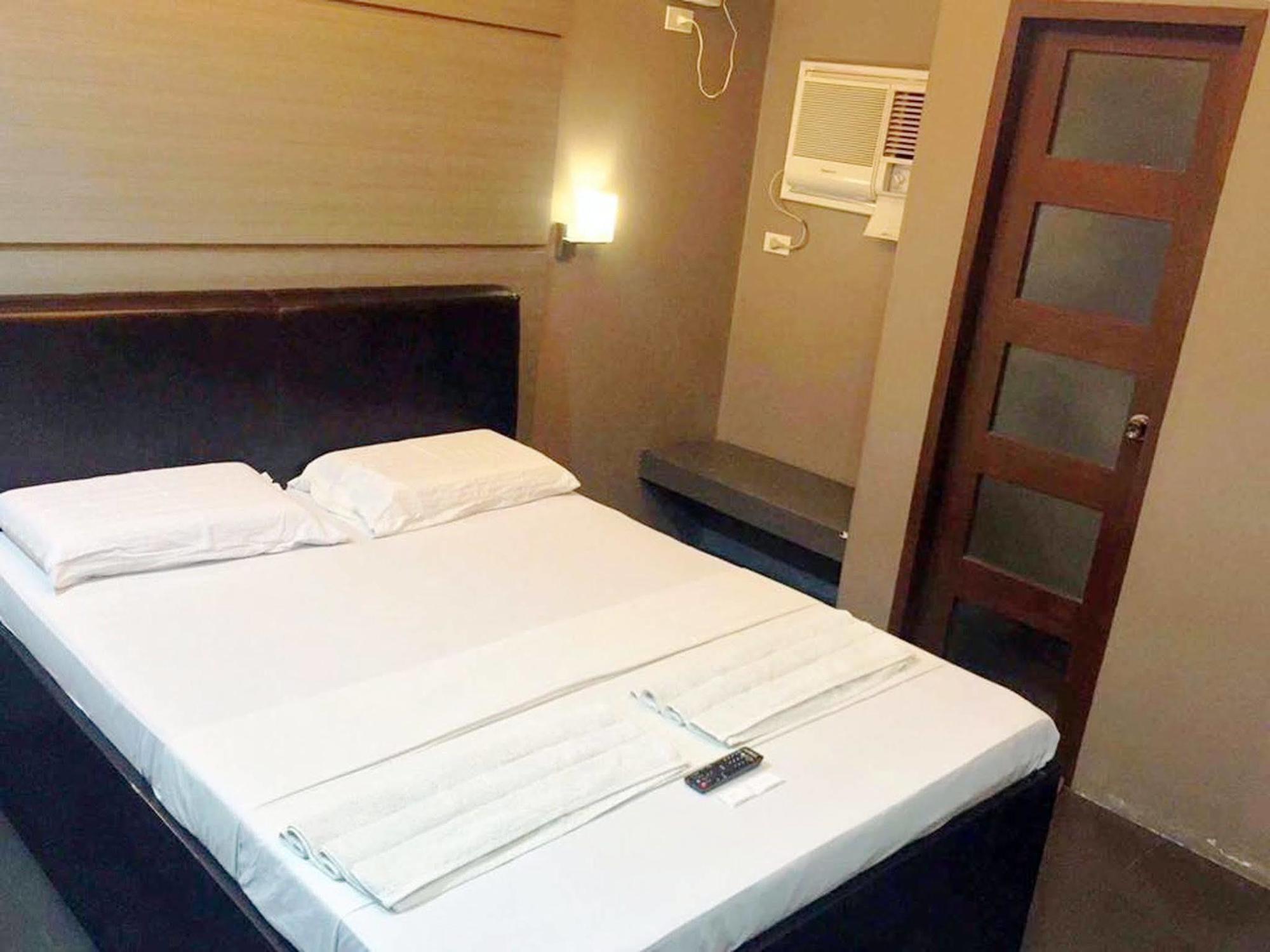 Westgate Hotel 라오아그 외부 사진