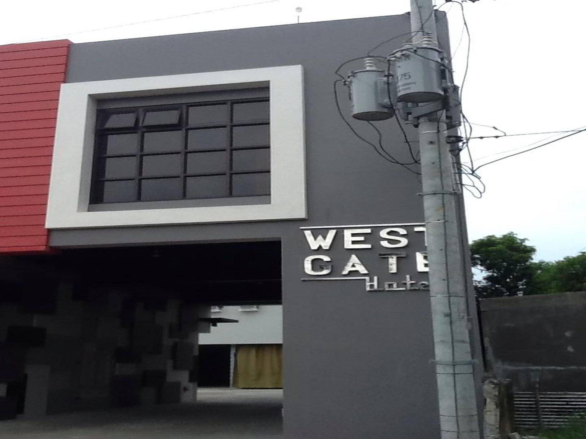 Westgate Hotel 라오아그 외부 사진